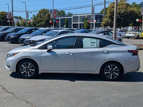 2025 Nissan Versa 1.6 SV