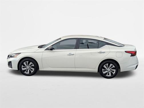 2025 Nissan Altima S