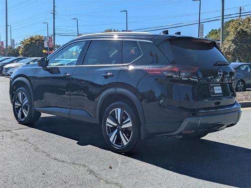 2025 Nissan Rogue SL