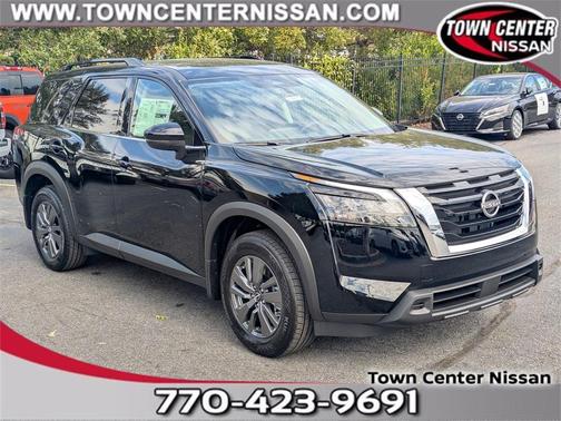 2025 Nissan Pathfinder SV