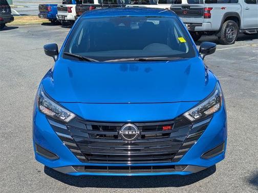 2024 Nissan Versa 1.6 SR