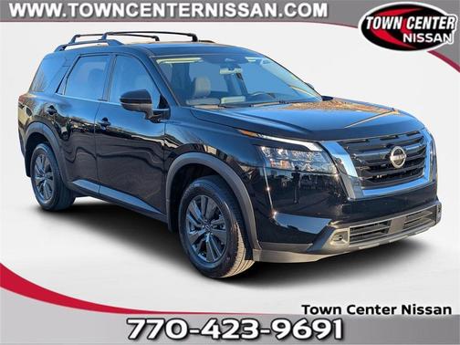 2024 Nissan Pathfinder SV