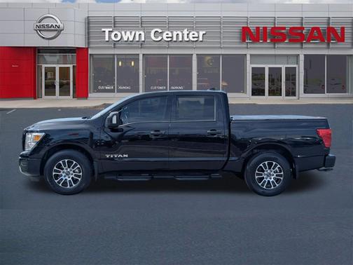 Super Black 2024 Nissan Titan SV