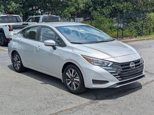 2025 Nissan Versa 1.6 SV
