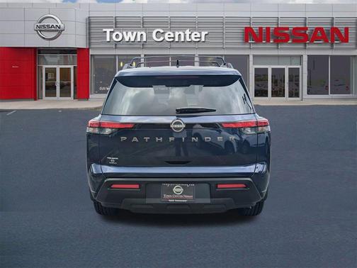 Deep Ocean Blue 2026 Nissan Pathfinder SV