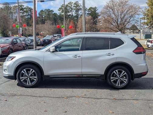 2017 Nissan Rogue SL