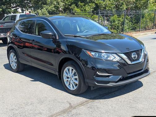 2022 Nissan Rogue Sport S
