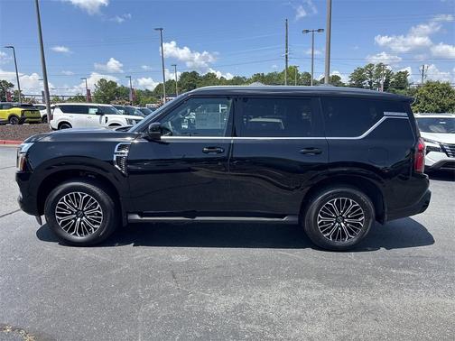2025 Nissan Armada Platinum