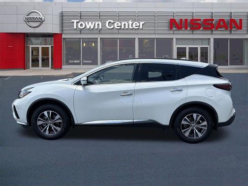 White 2019 Nissan Murano SV