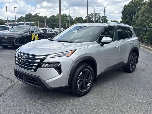 2025 Nissan Rogue SV