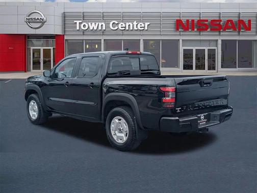 Super Black 2024 Nissan Frontier SV