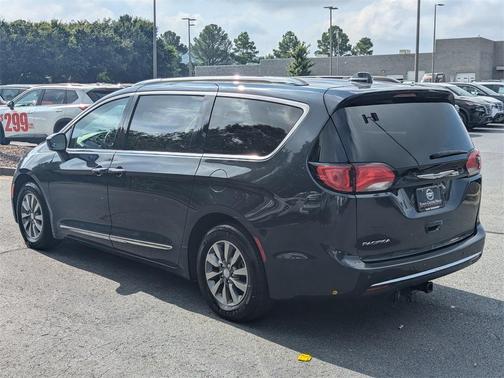 2020 Chrysler Pacifica Touring-L Plus