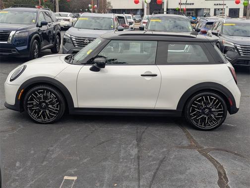 2025 MINI Hardtop SIGNATURE