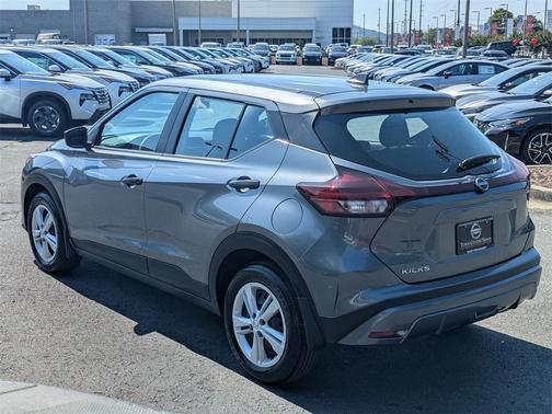 2024 Nissan Kicks S