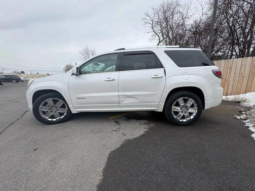 2016 GMC Acadia Denali