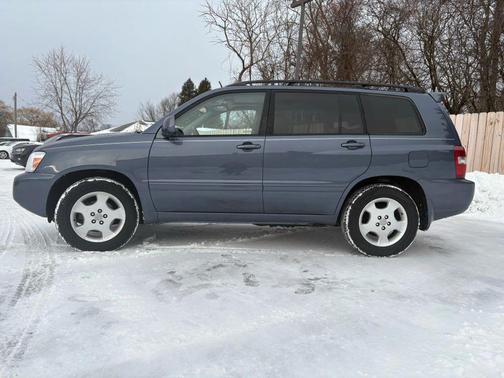 2005 Toyota Highlander Base