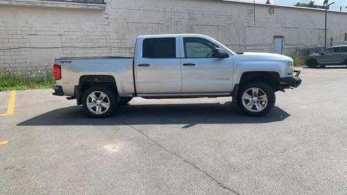 2018 Chevrolet Silverado 1500 Custom