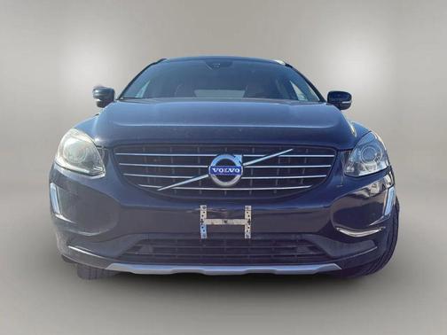 Magic Blue Metallic 2017 Volvo XC60 T5 Inscription