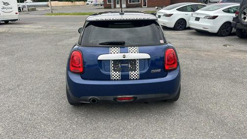 2014 MINI Hardtop Cooper