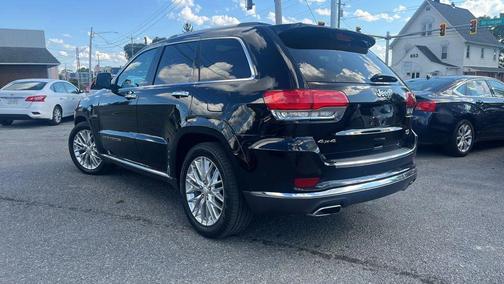 2017 Jeep Grand Cherokee Summit