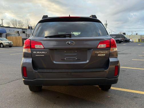 2014 Subaru Outback 2.5i Limited