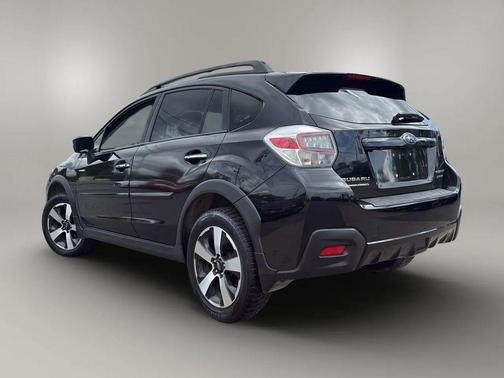 Crystal Black Silica 2016 Subaru Crosstrek Hybrid Base