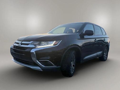 2017 Mitsubishi Outlander ES