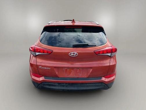 2017 Hyundai TUCSON SE Plus