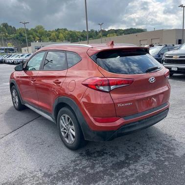 2017 Hyundai TUCSON SE Plus