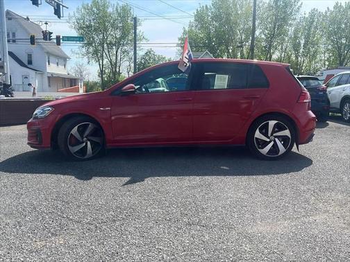 2018 Volkswagen Golf GTI 2.0T S 4-Door