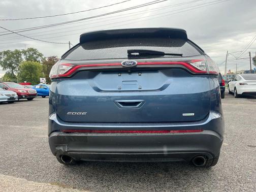 2018 Ford Edge SE
