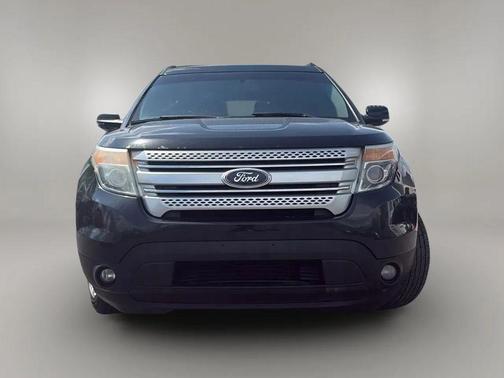 Tuxedo Black Metallic 2014 Ford Explorer XLT