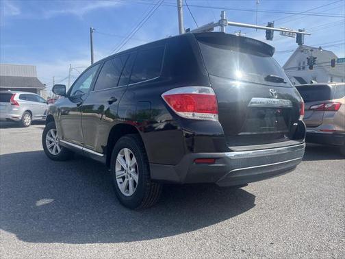 2013 Toyota Highlander SE