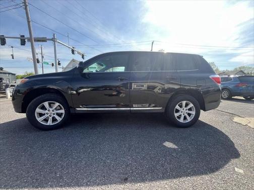 2013 Toyota Highlander SE