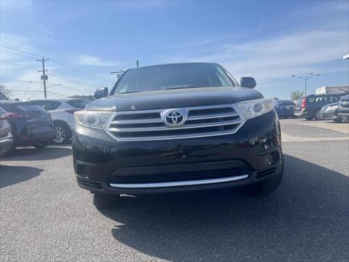 2013 Toyota Highlander SE