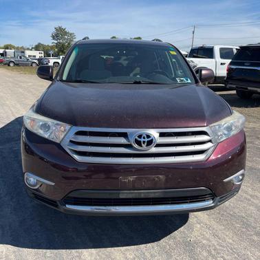 2013 Toyota Highlander SE