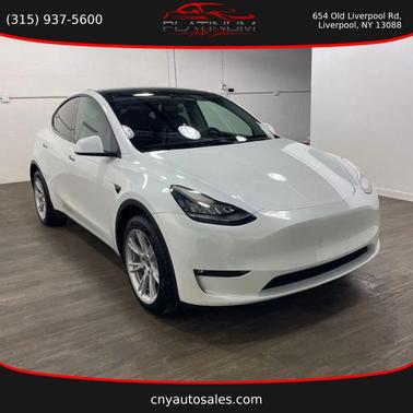 2022 Tesla Model Y Long Range Dual Motor All-Wheel Drive