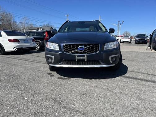 2015 Volvo XC70 T6