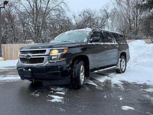 2016 Chevrolet Suburban LT