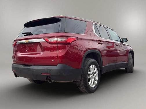 2018 Chevrolet Traverse LT Cloth