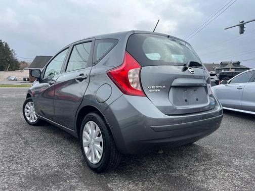 2016 Nissan Versa Note SV