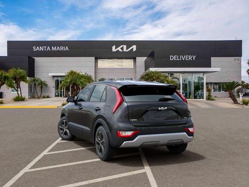 Interstellar Gray 2026 Kia Niro LX