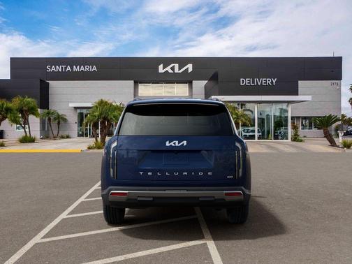 MIDNGT LAKE BLU 2027 Kia Telluride S