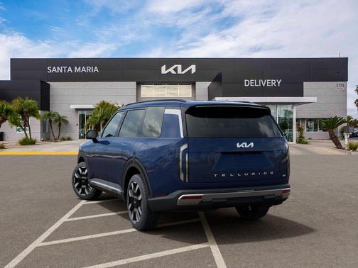 MIDNGT LAKE BLU 2027 Kia Telluride S