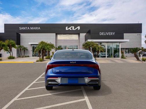 2026 Kia K5 EX