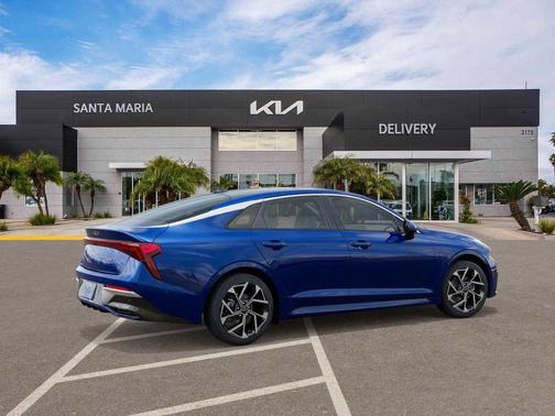 2026 Kia K5 EX