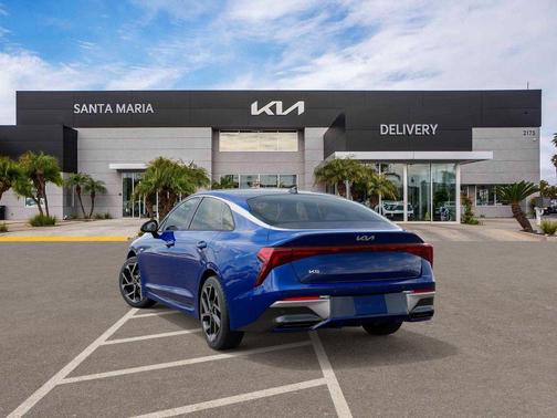 2026 Kia K5 EX