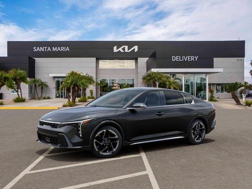 Interstellar Gray 2026 Kia K4 GT-Line