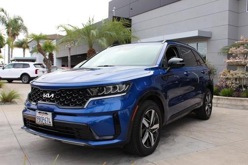 2022 Kia Sorento S