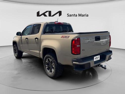 Sand Dune Metallic 2022 Chevrolet Colorado Z71